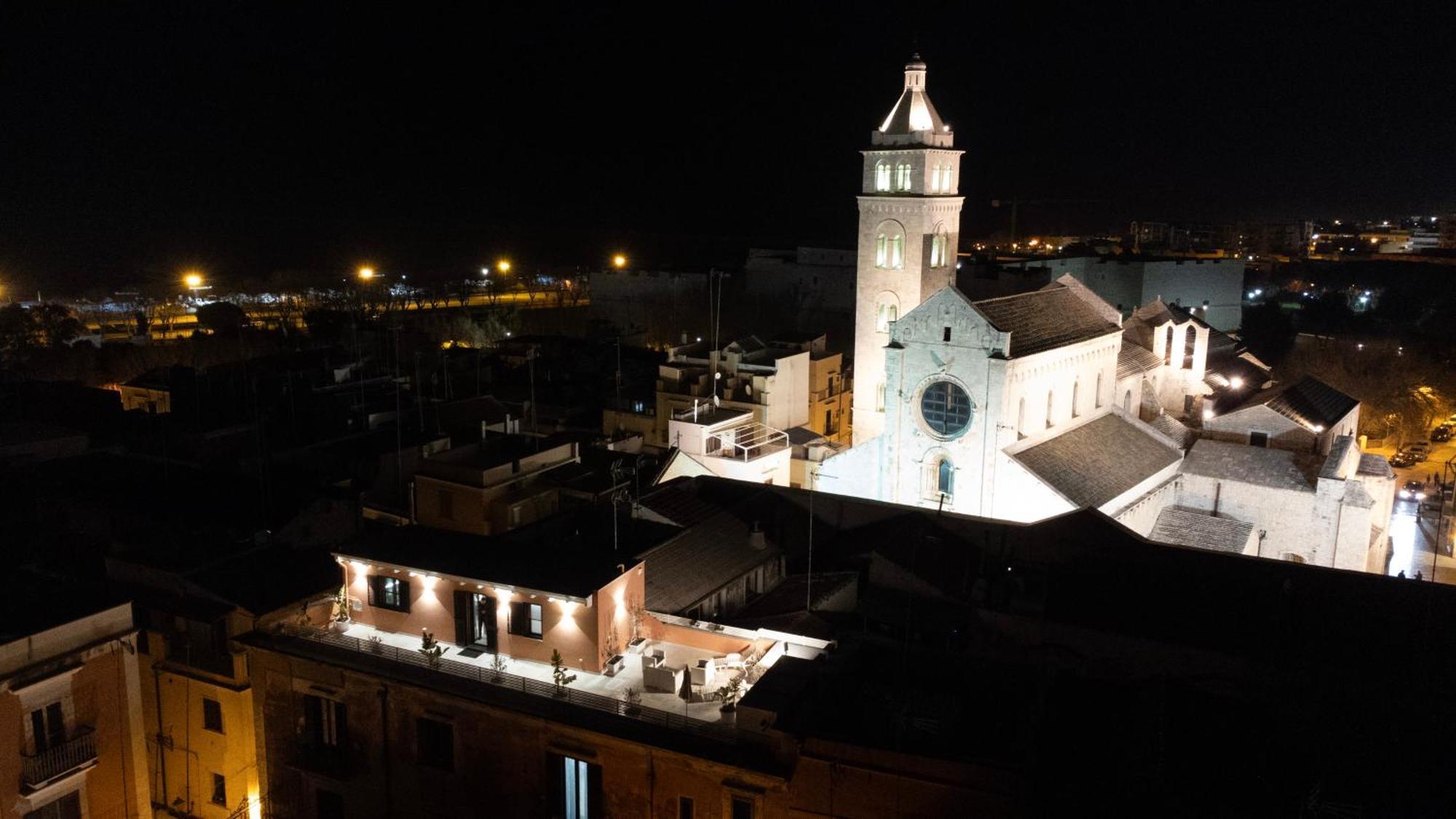 Duomo Guest House Μπαρλέτα Εξωτερικό φωτογραφία