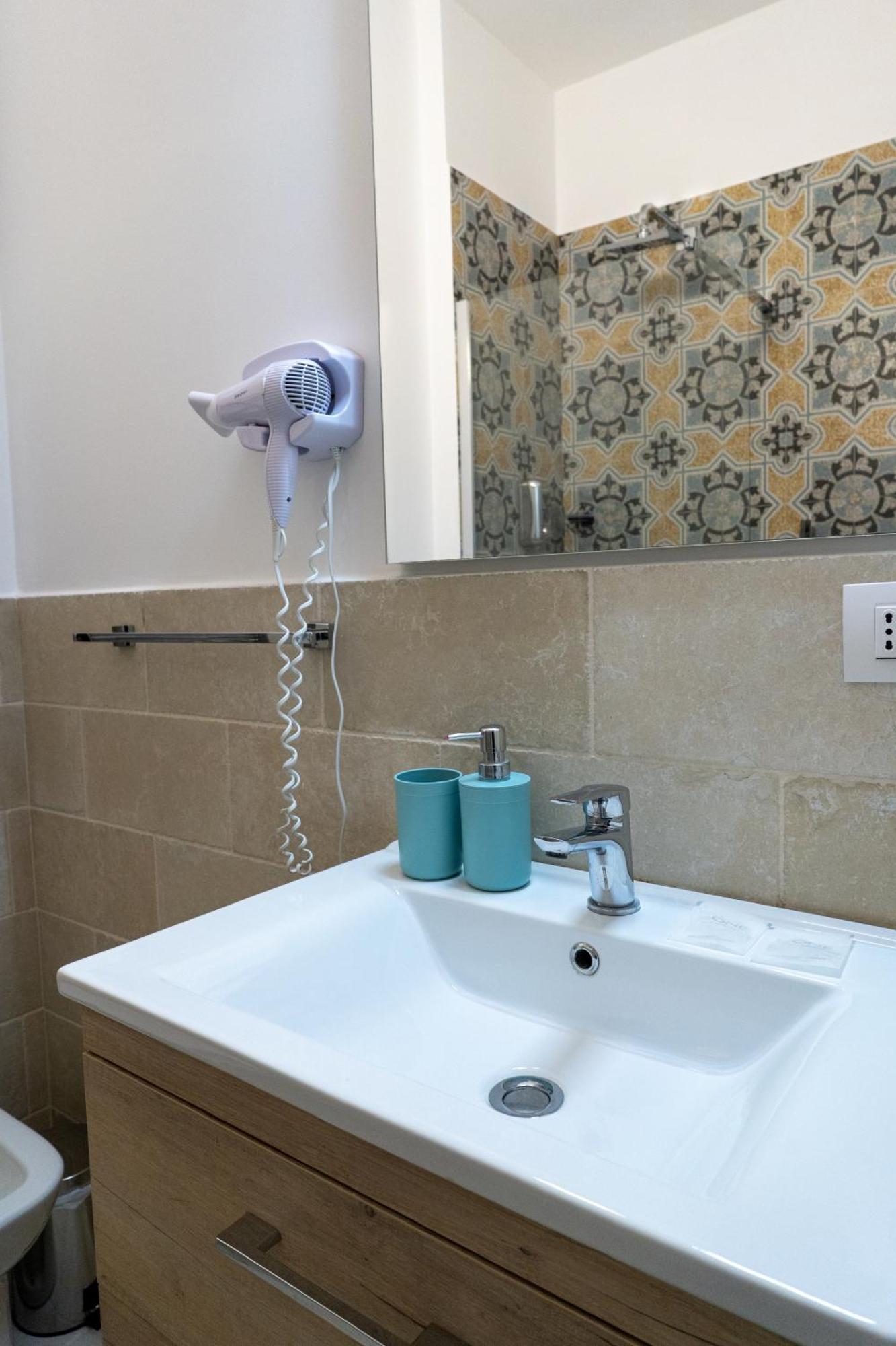 Duomo Guest House Μπαρλέτα Εξωτερικό φωτογραφία